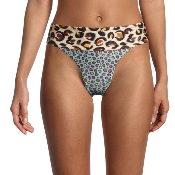 NWT - Farm Rio leopard patch bikini set - Picture 5 of 6